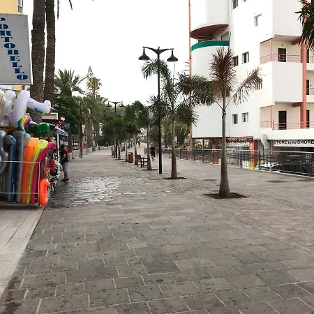 Playa De Cristianos * לוס כריסטיאנוס