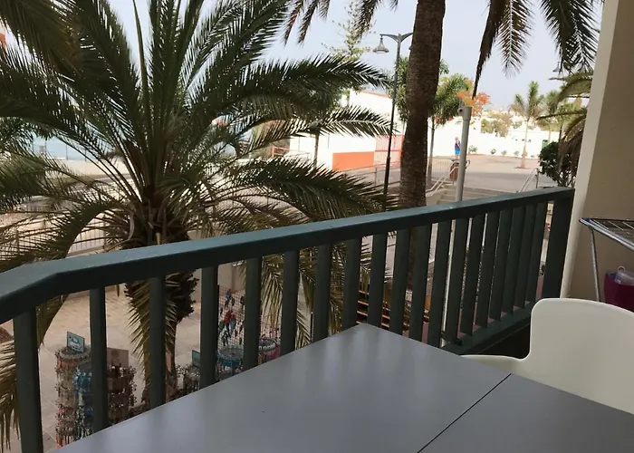 Отель Playa De Cristianos